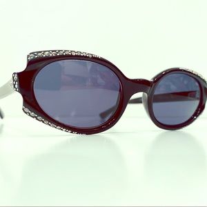 Vintage Marine Tres Gal 5 1/2 Jeweled Sunglasses